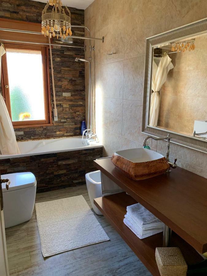 La Tita Villa San Ciprian  Luaran gambar